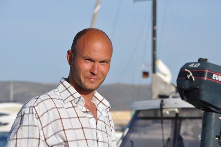 Vitorlás földkerülés egy nemes célért 2016-2019!